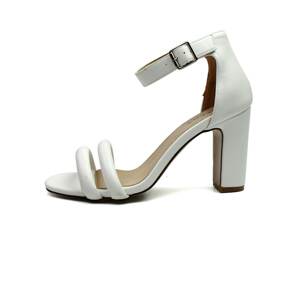 Celena Remienkové sandále 'Chelsie'  biela