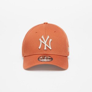 New Era New York Yankees League Essential 9FORTY Adjustable Cap Peach